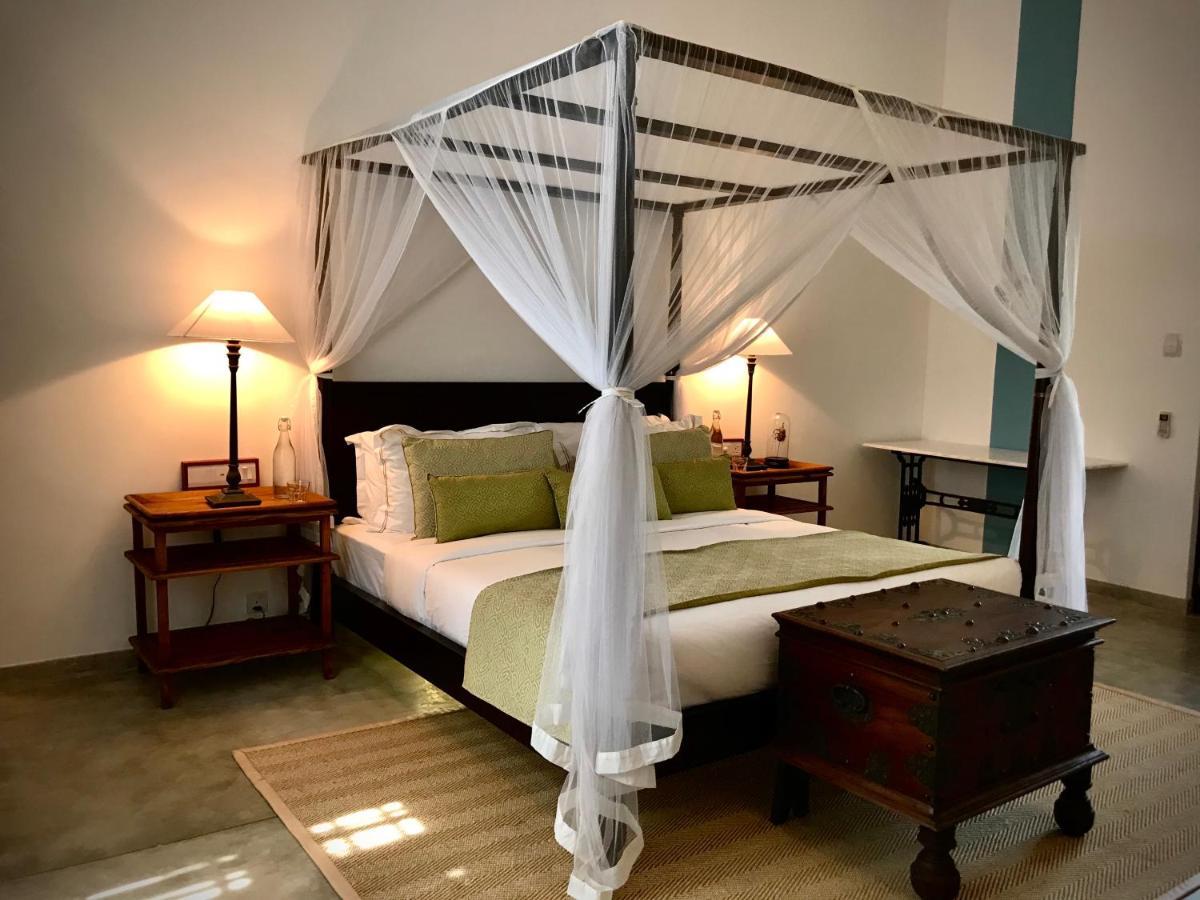 The Postcard Hotel