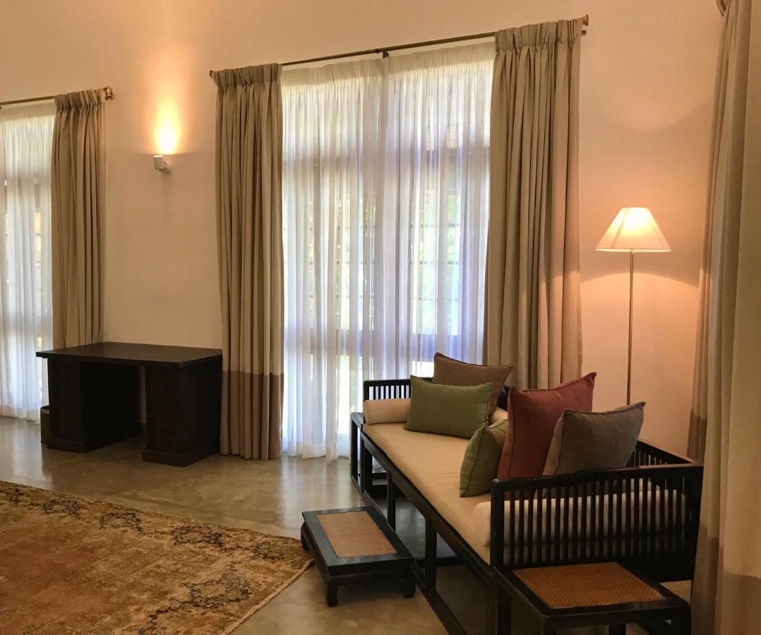 The Postcard Galle